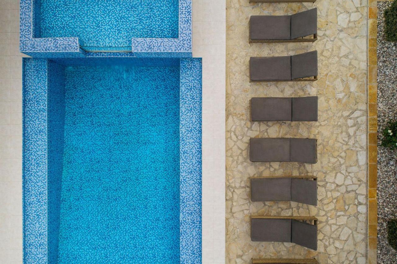 Villa Paradise ลากานาส ภายนอก รูปภาพ
